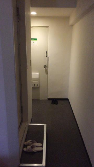 六本木プラザ(港区/ラブホテル)の写真『603号室 廊下』by hireidenton