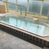 ア・プレスト(浜松市/ラブホテル)の写真『13号室。プール&amp;お風呂フロア入り口。正面にプールです。水深1mくらいです。』by ま〜も〜る〜