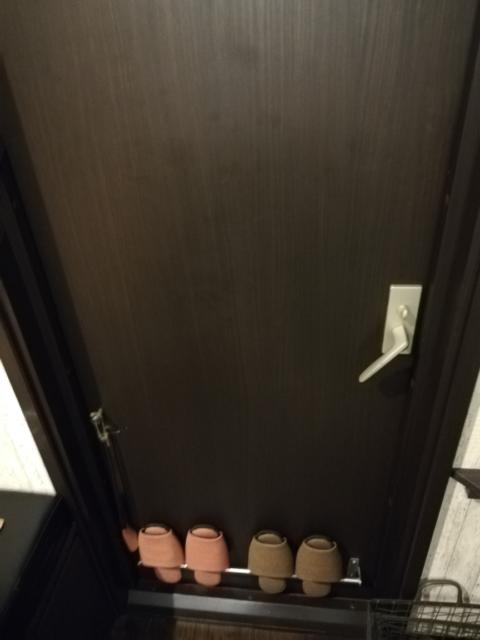 レンタルルーム メンフィス(柏市/ラブホテル)の写真『5号室  ドア』by ところてんえもん