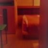 ビアンカドゥエ(豊島区/ラブホテル)の写真『602号室。ドアをあけて入った先の光景。ほんとうに狭いスキマを通ってベッドにたどりつきます。』by くんにお