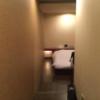 ヒルズホテル五反田(品川区/ラブホテル)の写真『402号室、室内（入口からの景色）』by ACB48
