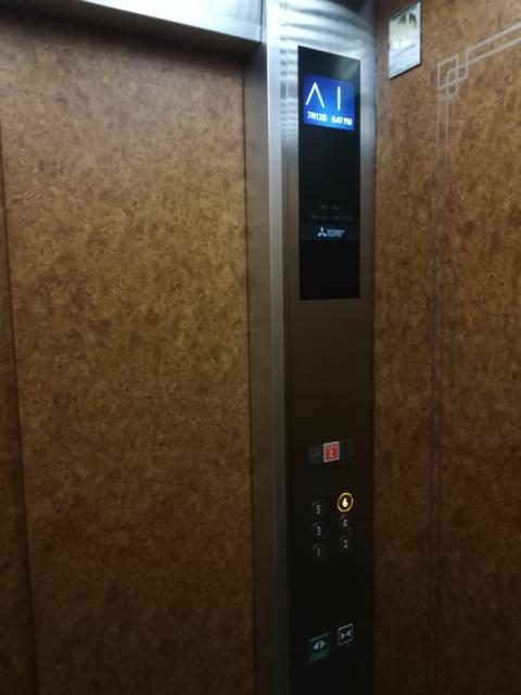 ホテル アテネ(柏市/ラブホテル)の写真『エレベーター』by ところてんえもん