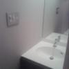 レンタルルームサン 五反田店(品川区/ラブホテル)の写真『304号室 洗面所 この引き出しの中に歯ブラシ等のアメニティが入ってます。最初、分かりませんでした。』by セイムス