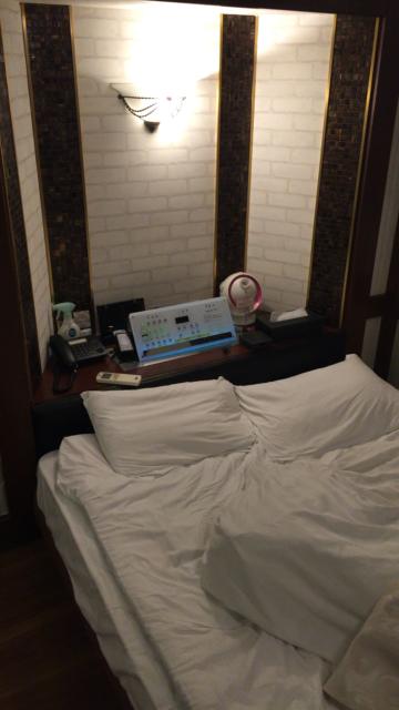 HOTEL EXCELLENT(エクセレント)(新宿区/ラブホテル)の写真『103号室 ベッド』by hireidenton