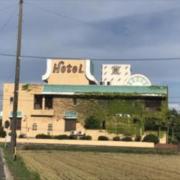 HOTEL Heian（ヘイアン）(弥富市/ラブホテル)の写真『昼の外観』by まさおJリーグカレーよ