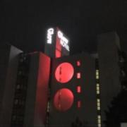 HOTEL Glow（グロウ）(四日市市/ラブホテル)の写真『夜の外観』by まさおJリーグカレーよ