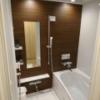 HOTEL Chelsea（チェルシー）(新宿区/ラブホテル)の写真『101号室のお風呂  浴槽二人がギリギリサイズ』by おやっちゃん