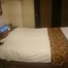 HOTEL TWIN(ツイン)(柏市/ラブホテル)の写真『201号室　ベッド全景』by YOSA69