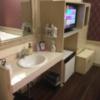ホテルスマイル(豊島区/ラブホテル)の写真『301号室、洗面器、家具など』by 逆水流
