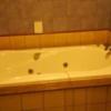 SENTIR(センティール)(さいたま市緑区/ラブホテル)の写真『402号室 の浴槽はジェットバスが無い』by 椿三四郎