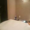 HOTEL WILL Bay Resort(船橋市/ラブホテル)の写真『402号室　ベッド上部風景とハンガー掛け』by YOSA69