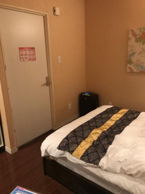 ラピア(新宿区/ラブホテル)の写真『203号室の室内②』by 少佐