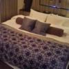 HOTEL VARKIN（ヴァーキン）(豊島区/ラブホテル)の写真『502号室 ベッドと使い切れない枕ｗ』by パインヘッド
