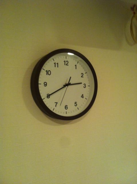 レンタルルーム プライム7(荒川区/ラブホテル)の写真『４０２号室。部屋に壁時計は貴重です。プレイ中に携帯で時間確認できませんし。』by 小樽の仙人