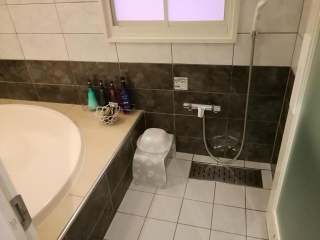 ホテル 山王(台東区/ラブホテル)の写真『205号室　浴室』by Blues
