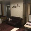 hotel SKY ROAD(豊島区/ラブホテル)の写真『322　室内(ソファー)』by 114114bandp