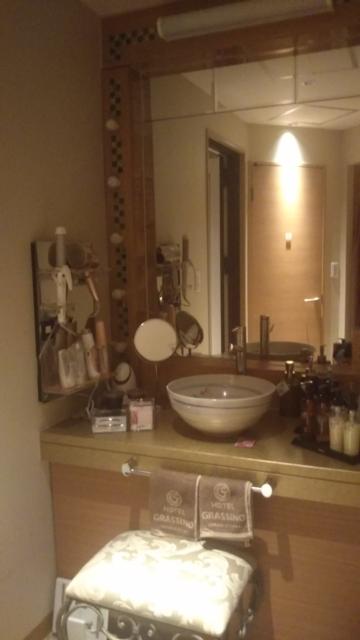 HOTEL GRASSINO URBAN RESORT(立川市/ラブホテル)の写真『203号室 洗面台。シャレオツです。』by やまけんちゃん