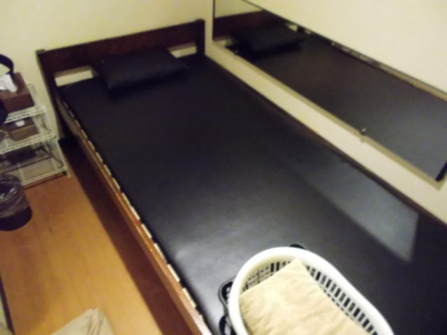 レンタルルーム ビスタ(新宿区/ラブホテル)の写真『3号室ベッド』by 情報屋Ｘ