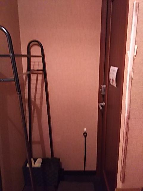 レンタルルーム アップル(港区/ラブホテル)の写真『1号室 入り口』by 巨乳輪ファン