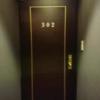 HOTEL MASHA（マシャ）(豊島区/ラブホテル)の写真『302号室 部屋前』by なめろう
