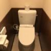 池袋セントラルホテル(豊島区/ラブホテル)の写真『(607号室)トイレ。奥行きがあるトイレでした。』by こーめー