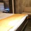 HOTEL SERA APio（セラアピオ）(台東区/ラブホテル)の写真『322号ベッド&amp;ソファ』by muffin