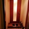 湘南ベイホテル(茅ヶ崎市/ラブホテル)の写真『307号室利用。玄関の写真です。意外と狭いです。』by キジ