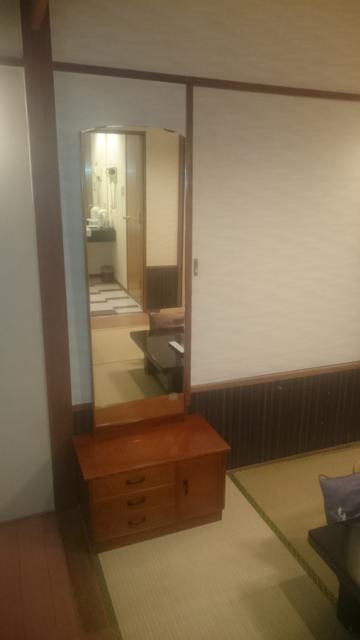 ホテル サミット(江東区/ラブホテル)の写真『206号室　畳の間の和風 鏡台 ドレッサー』by YOSA69