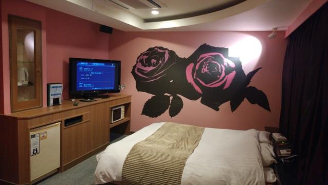 HOTEL O・M・Y （オーエムワイ）(さいたま市大宮区/ラブホテル)の写真『608号室 Dタイプ 客室全容』by 来栖