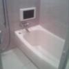 HOTEL UNO(ウノ)(川口市/ラブホテル)の写真『201号室 バスルーム 広くてテレビ付き。洗い場はウレタンでムニュムニュして気持ちいい。』by セイムス