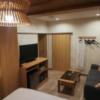 ホテル 彩(大田区/ラブホテル)の写真『302号室  奥から入口』by ところてんえもん