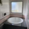 ホテル Ｘ(豊島区/ラブホテル)の写真『501号室の室内浴槽、サウナもありました』by ゆうじい