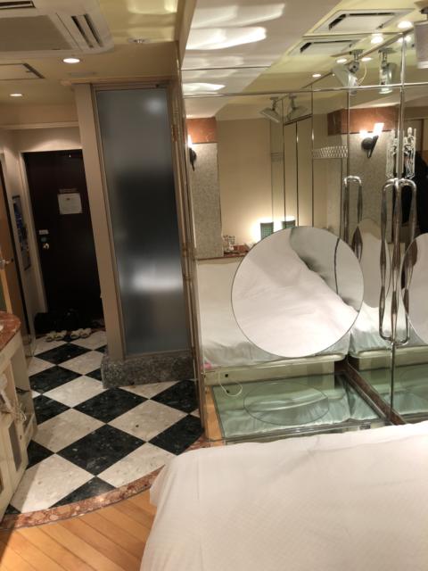 XO新宿(新宿区/ラブホテル)の写真『701号室 拡大鏡』by サトナカ