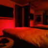 HOTEL  YAYAYA弐番館(台東区/ラブホテル)の写真『403号室　ムーディーな照明』by デリ・デビュー