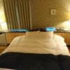デザインホテル ミスト(横浜市中区/ラブホテル)の写真『403号室 ベッド』by なめろう