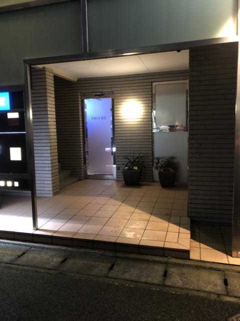 湘南シレーヌ(平塚市/ラブホテル)の写真『夜の入口』by サトナカ