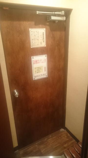 ホテル プレシャス(足立区/ラブホテル)の写真『106号室　玄関風景』by YOSA69