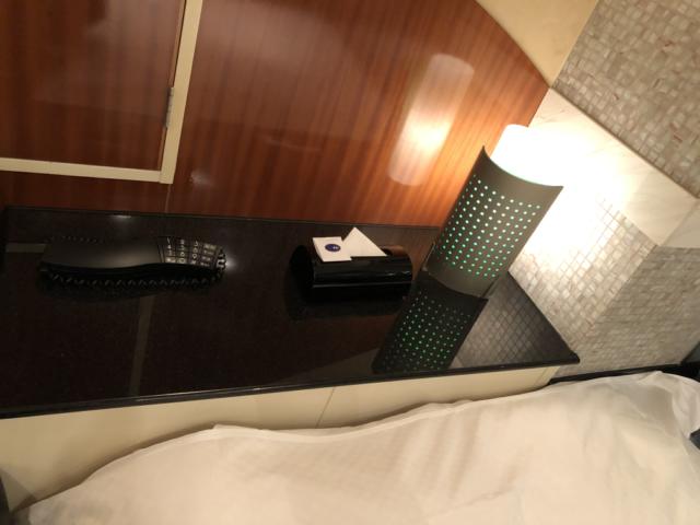 ＸＯ歌舞伎町(新宿区/ラブホテル)の写真『301号室 ベッド頭部』by サトナカ