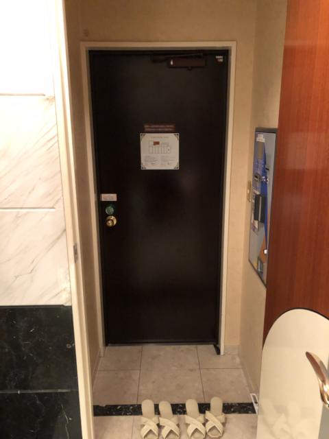 ＸＯ歌舞伎町(新宿区/ラブホテル)の写真『301号室 入口』by サトナカ