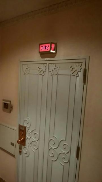 フランセ(八王子市/ラブホテル)の写真『702号室、玄関』by はるかぜーやよい