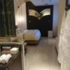 HOTEL Marrakech(マラケッシュ)(高崎市/ラブホテル)の写真『208号室　階段上がって寝室』by 土々呂