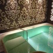 HOTEL Marrakech(マラケッシュ)(高崎市/ラブホテル)の写真『208号室　プール』by 土々呂