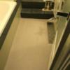 HOTEL Villa Senmei(ヴィラ センメイ）(大田区/ラブホテル)の写真『(402号室)浴室。広めな作りでした。なぜか正面に扉が！？』by こーめー
