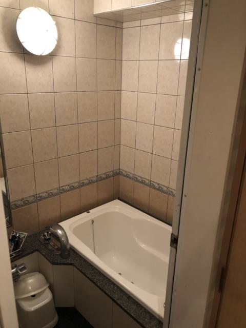 ビアンカドゥエ(豊島区/ラブホテル)の写真『305号室　浴室』by くんにお