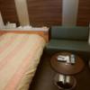 ホテルLALA33(豊島区/ラブホテル)の写真『301 一応程度のテーブルとソファー』by ゆかるん