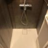 五反田ROYAL(ロイヤル)(品川区/ラブホテル)の写真『（3号室）シャワー室２。1人で浴びるならまあいいサイズかと。』by こーめー
