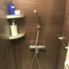 五反田ROYAL(ロイヤル)(品川区/ラブホテル)の写真『（3号室）シャワー室。ちょっと水垢ありますが、まあ問題ないかと。』by こーめー