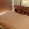 KOYADO HOTEL(台東区/ラブホテル)の写真『1号室。入ってすぐにベッド。』by 偏頭痛 持ち男