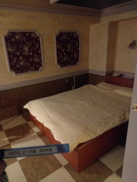 エーゲ海(豊島区/ラブホテル)の写真『303号室。建物も部屋も古いが安くて広い。』by 名無しさん（ID:26546）