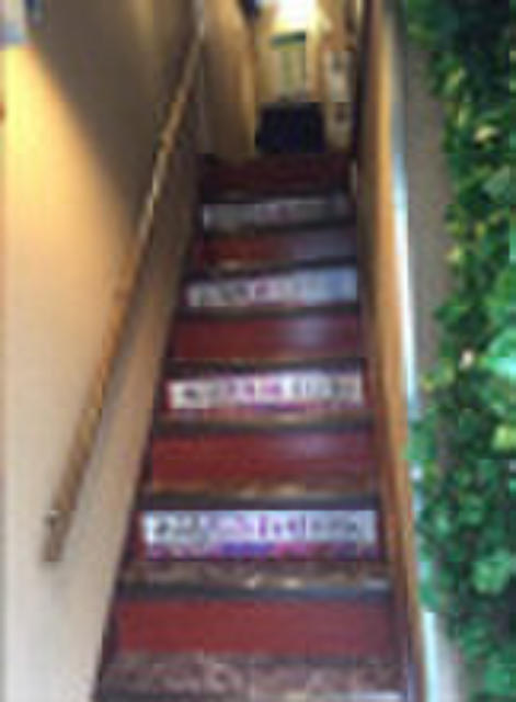 御徒町レンタルルーム(台東区/ラブホテル)の写真『階段(ホテル関係者の提供)』by どんちゃん（運営スタッフ）